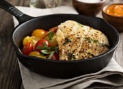 Gegrillter Kabeljau mit Tomatensalat und Kräutern