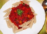 Low Carb Penne mit Tomaten-Zucchinisoße